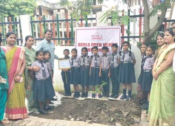 दिल्ली दरवाजा के पास निर्मित प्रथम तल की 2 दुकानोे की नीलामी से निगम को 62 लाख 12 हजार रूपये की आय