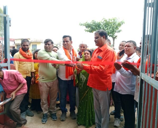 फ्लाई ओव्हर के नीचे आज भी चली अतिक्रमण हटाने की कार्यवाही