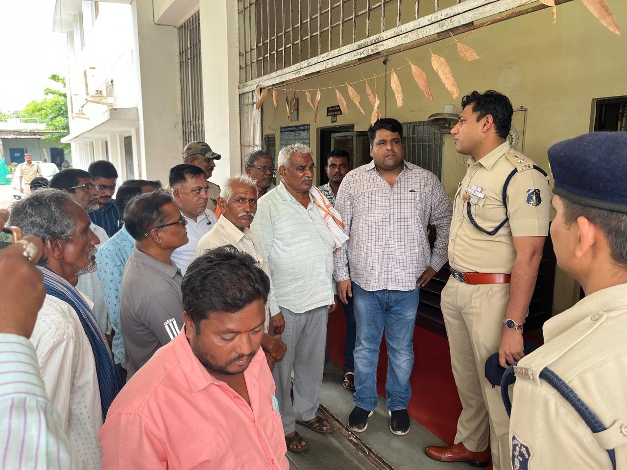 न्‍यू लुक बायोफ्यूल्‍स पर कार्रवाई की मांग तेज, मुदलियार ने प्रशासन को आगाह किया